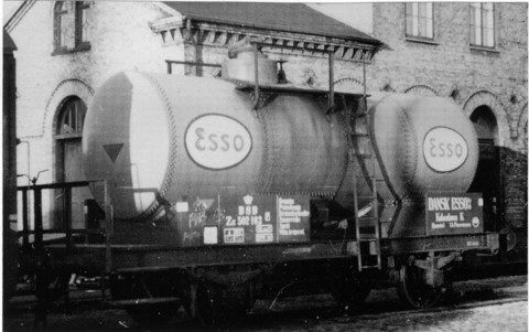 ZE 502 163..jpg